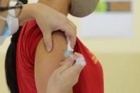 Saúde esclarece: pode tomar a vacina contra Covid-19 e Influenza tendo sintomas gripais?