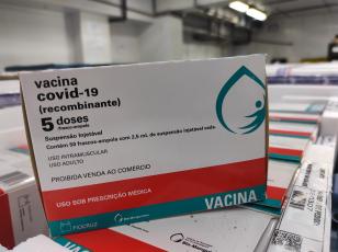 Mais 59 mil vacinas devem chegar ao Paraná nesta quarta