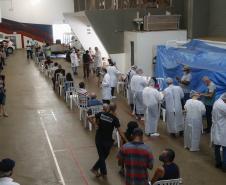 Municípios do Paraná aderem à vacinação de domingo a domingo