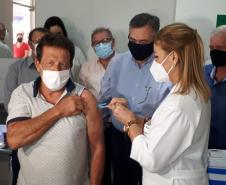 Paraná aplicou mais de 30 mil doses de vacina no feriado