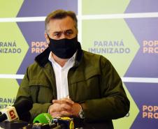 Paraná recebe 234 mil vacinas contra a Covid-19; doses da Pfizer vão para os 399 municípios