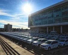 Governador entrega 1.211 automóveis aos 399 municípios para reforçar Saúde da Família