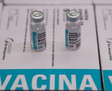 Paraná recebe neste sábado mais 181.530 doses de vacinas da AstraZeneca