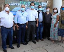 Governador entrega 42 caminhonetes para reforçar trabalho de vigilância ambiental