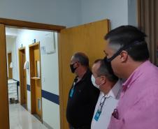 Secretário autoriza recursos e visita hospitais em Jandaia do Sul e Colorado