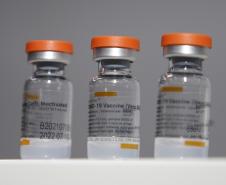 Saúde orienta inicio da segunda dose de reforço para idosos contra a Covid-19 e distribui vacinas para a Campanha de Influenza 