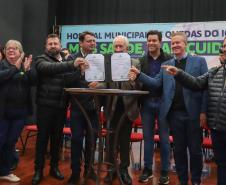 Governo inaugura obras e anuncia novos investimentos para Quedas do Iguaçu