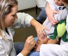 Combate às meningites: em um ano, Paraná reduz em 27% os casos da doença