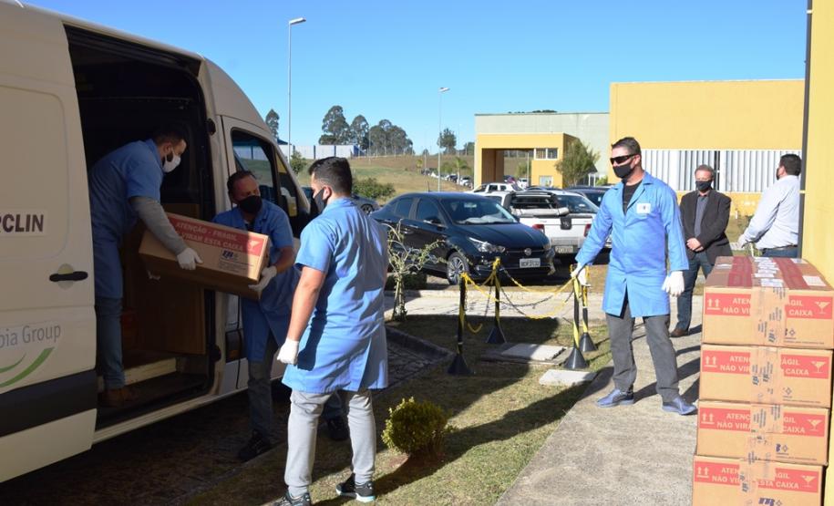 Copel repassa ao Lacen 200 mil kits para testes da Covid