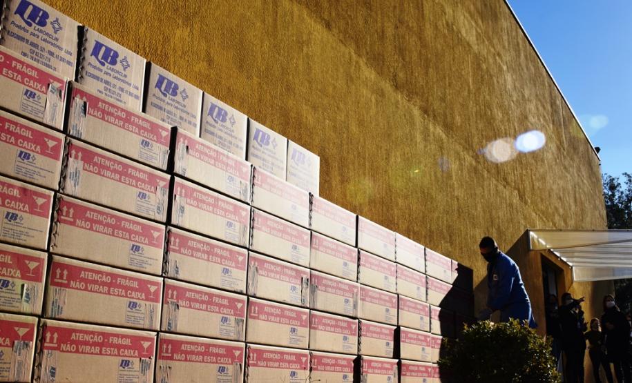 Copel repassa ao Lacen 200 mil kits para testes da Covid