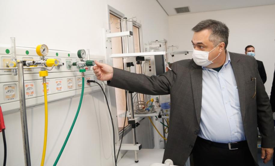 Secretário vistoria finalização da obra do Hospital Regional de Telêmaco Borba