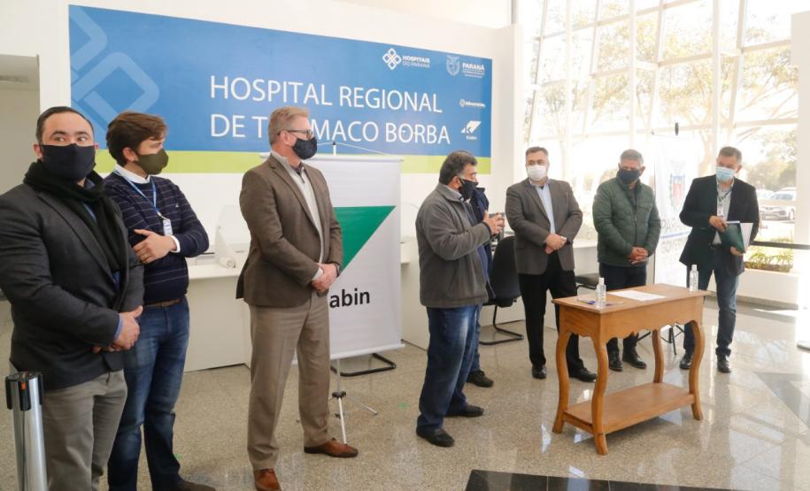 Secretário vistoria finalização da obra do Hospital Regional de Telêmaco Borba
