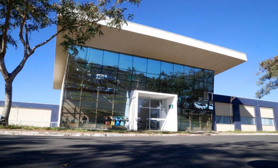 Secretário vistoria finalização da obra do Hospital Regional de Telêmaco Borba