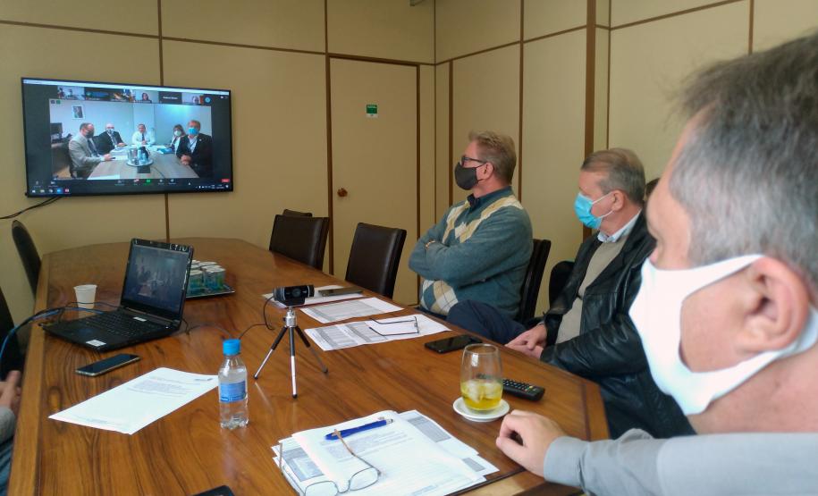 Secretário participa de reunião com Bancada Federal e Ministério da Saúde