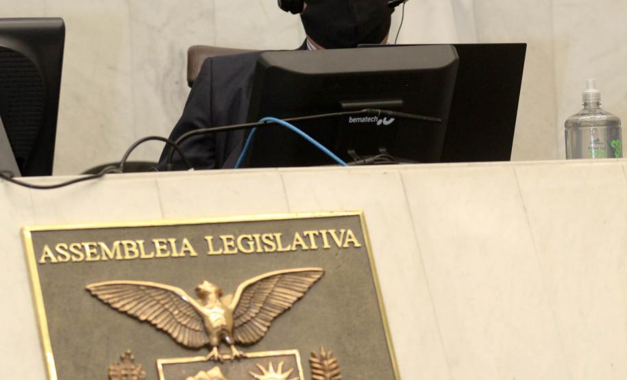 Enfrentamento à Covid-19 é destaque entre as ações da Saúde apresentadas na Alep