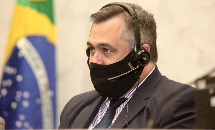 Enfrentamento à Covid-19 é destaque entre as ações da Saúde apresentadas na Alep