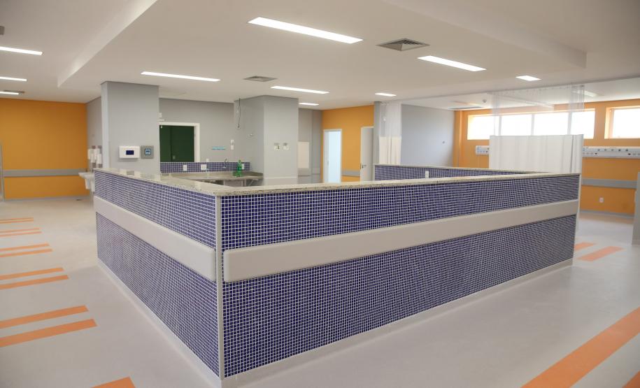 Em dois anos de pandemia, Paraná investiu R$ 1,6 bilhão no combate à Covid-19