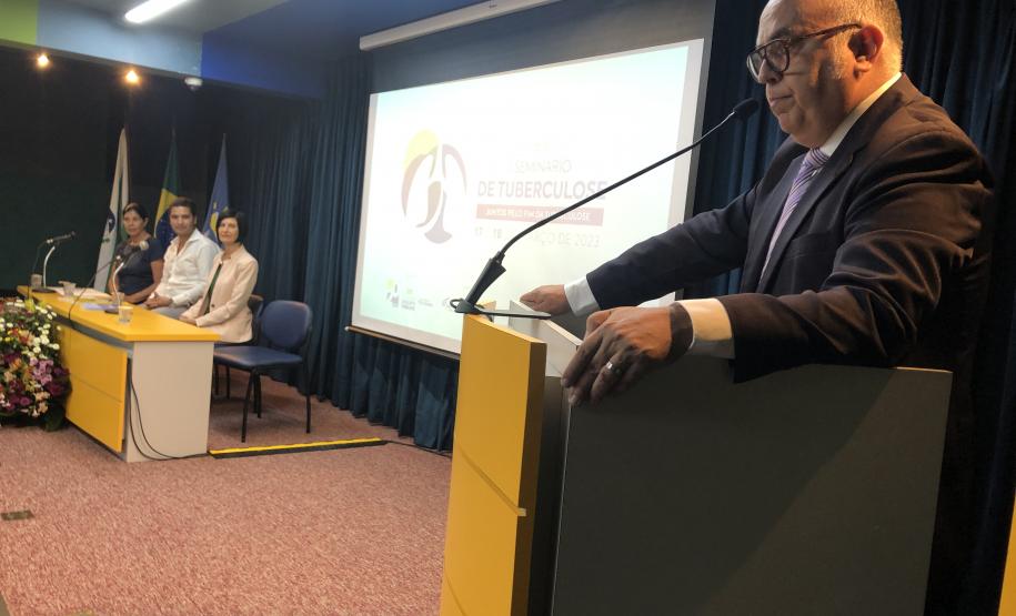 Saúde promove seminário e aborda importância do tratamento contra a tuberculose