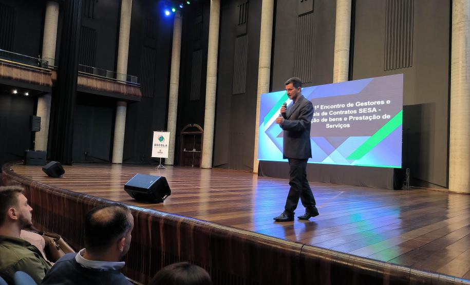 Saúde capacita servidores que atuam como fiscais e gestores de contratos