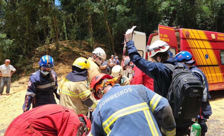Serviço aeromédico do Paraná bate recorde histórico em 2023 com mais de 4 mil atendimentos
