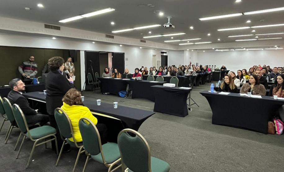 Saúde promove encontro para aprimorar diagnósticos da tuberculose e hanseníase