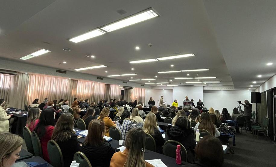 Saúde promove encontro para aprimorar diagnósticos da tuberculose e hanseníase