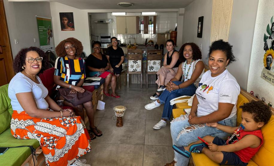 Paraná recebe apoio para ampliar políticas de saúde para população negra