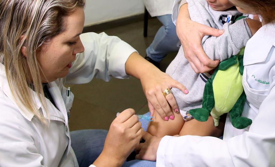 Combate às meningites: em um ano, Paraná reduz em 27% os casos da doença