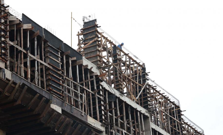 Estado investe R$ 44,2 milhões em Clínica de Quimioterapia do HONPAR, em Arapongas