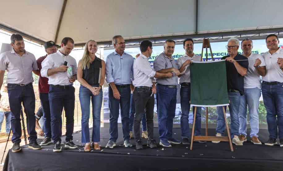 Governador inaugura Ambulatório Médico de Especialidades em Cianorte